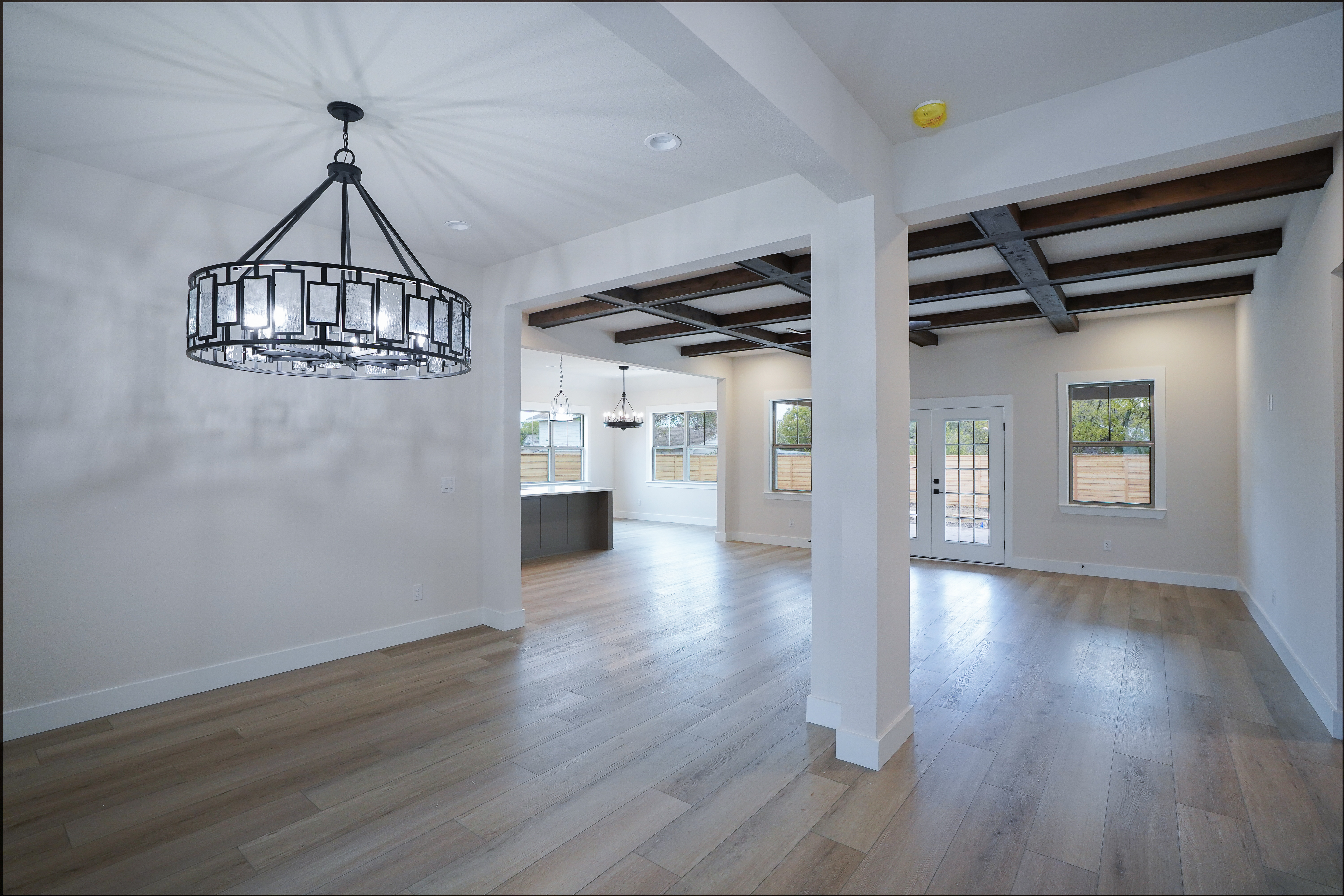 Spring Entryway Looking Toward Family_Beams