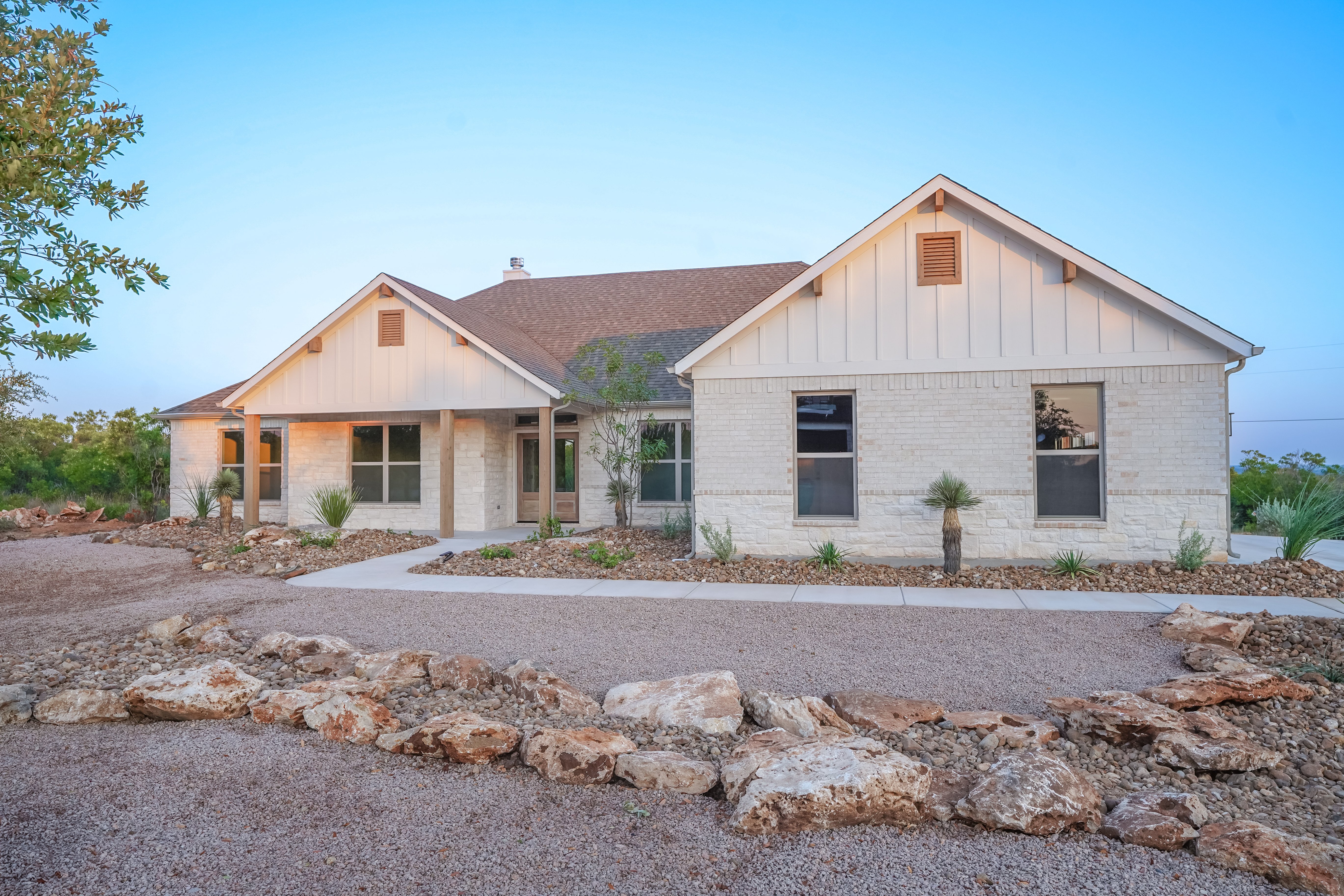 Front Hamilton Graford Stone Zeroscape