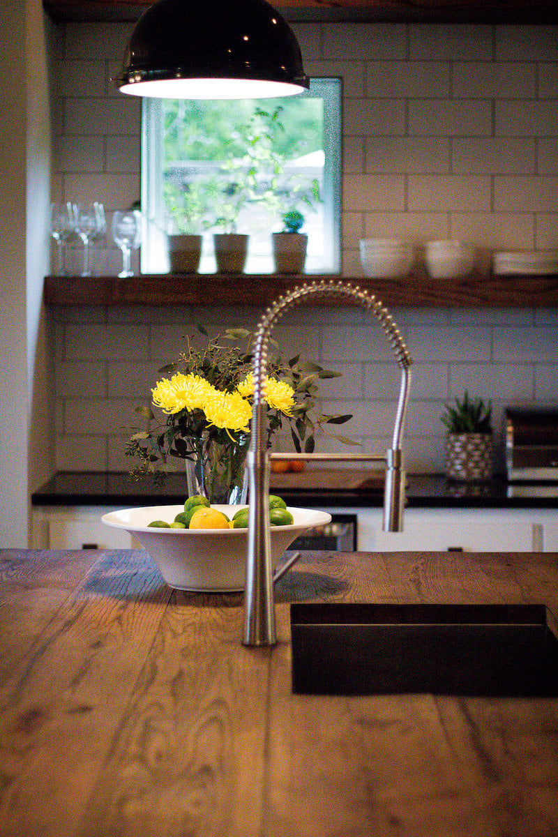 Hedgefield Homes Kitchen Design: Kitchen Island With Oak Wood Top