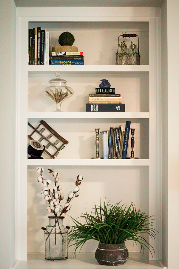 Home Design Accents: built in shelving