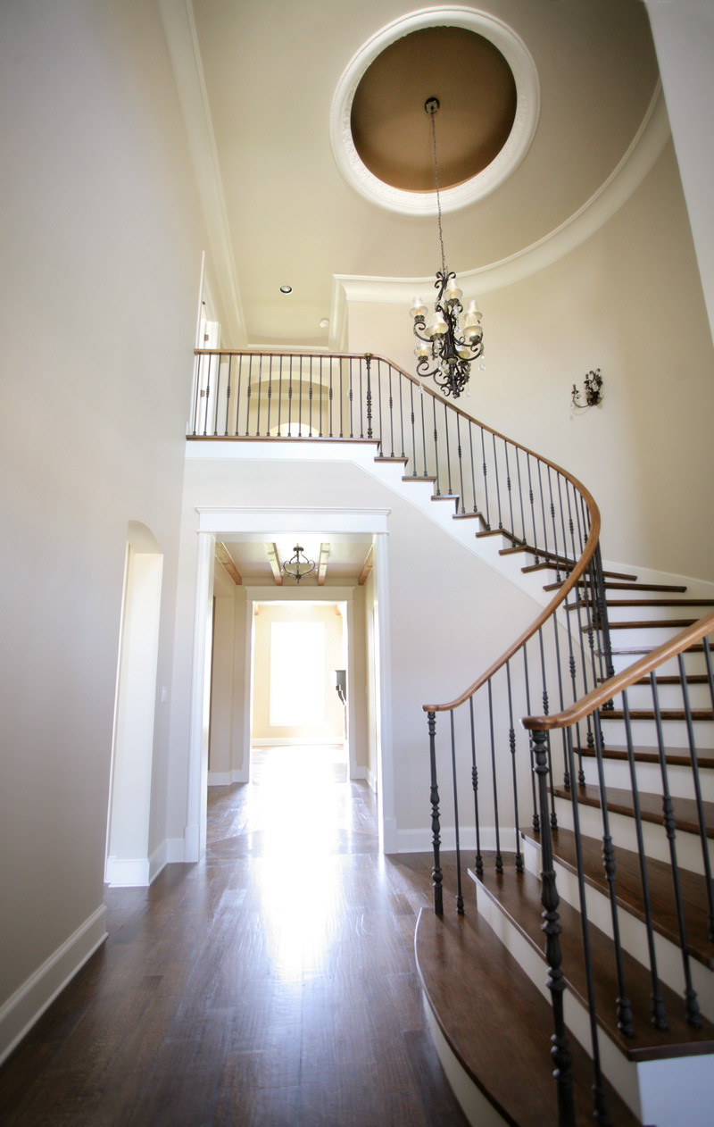 Home Design Accents: curved staircase with plaster ceiling dome