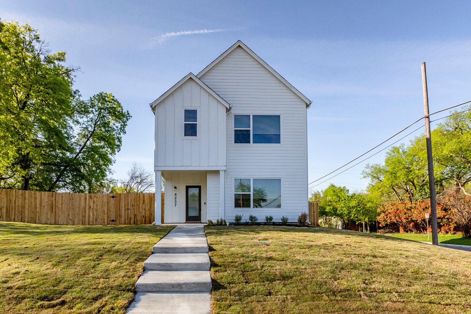 Exterior Home Design (North Texas): all white modern farmhouse two story