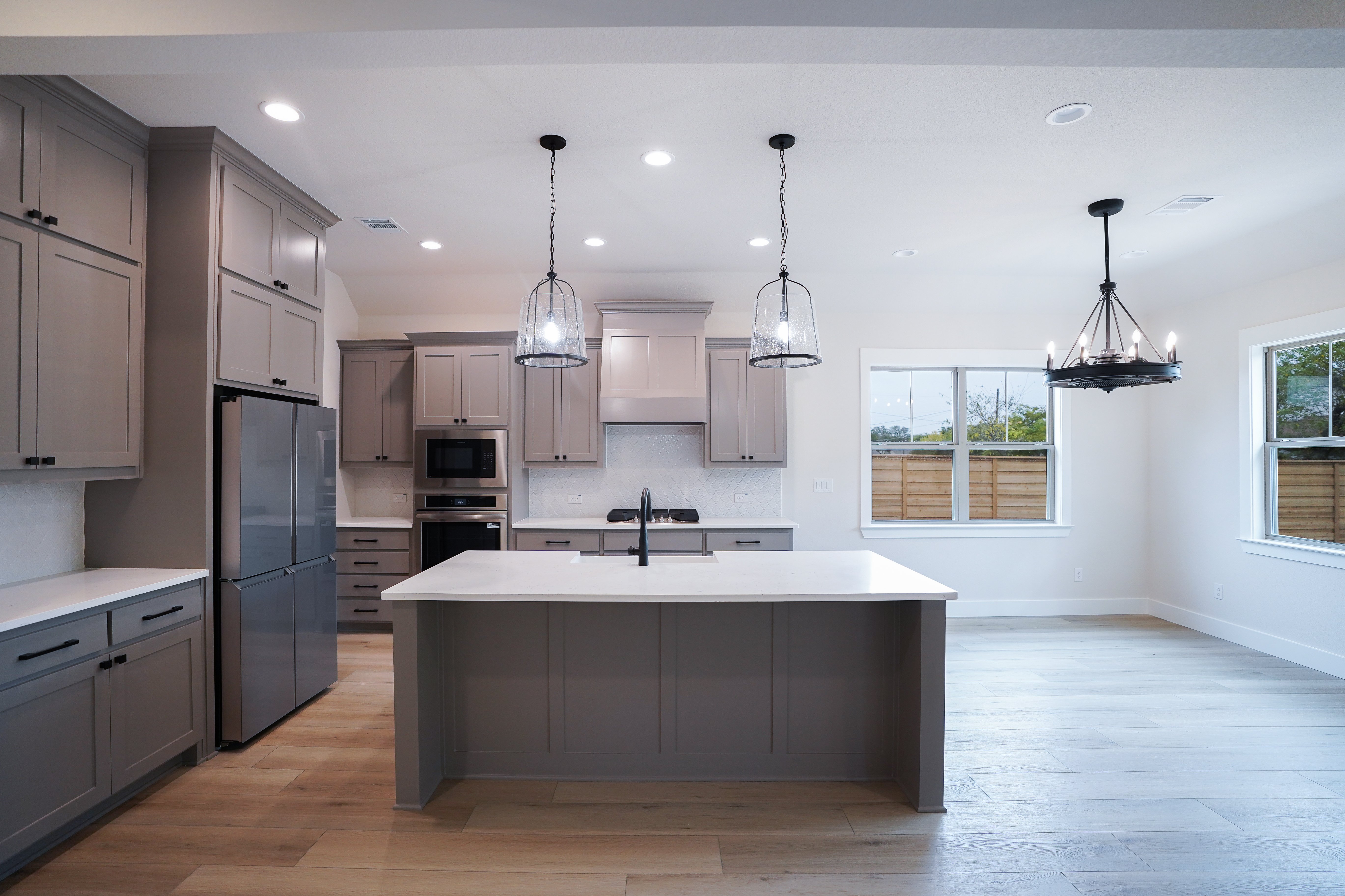 Kitchen spring extended family